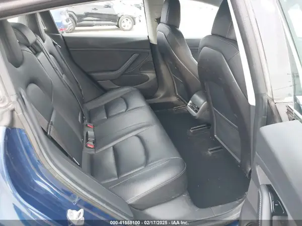 5YJ3E1EB6JF090238 2018 TESLA MODEL 3 - Image 8