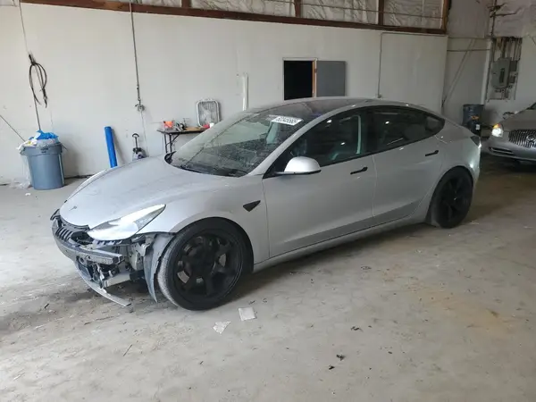 5YJ3E1EB6JF091079 2018 TESLA MODEL 3 - Image 1