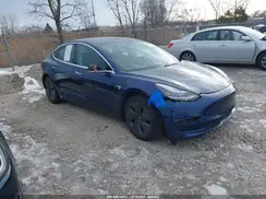 5YJ3E1EB6JF094483 2018 TESLA MODEL 3