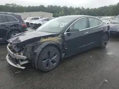 5YJ3E1EB6JF095939 2018 TESLA MODEL 3