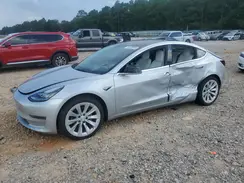 5YJ3E1EB6JF096198 2018 TESLA MODEL 3