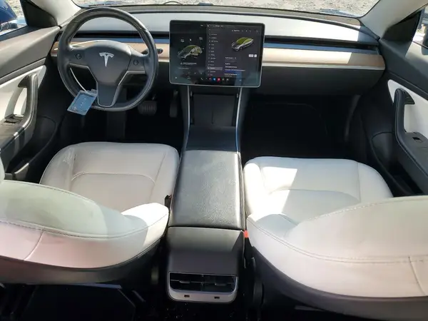 5YJ3E1EB6JF096525 2018 TESLA MODEL 3 - Image 8