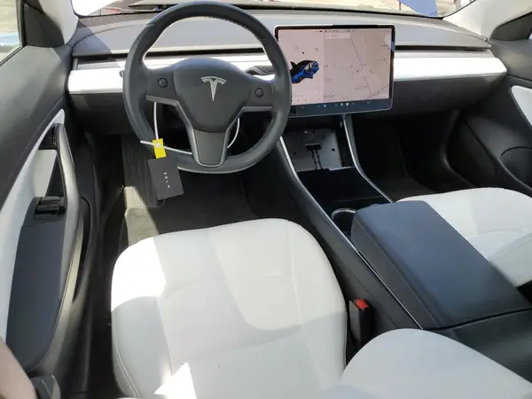 5YJ3E1EB6JF096623 2018 TESLA MODEL 3 - Image 8