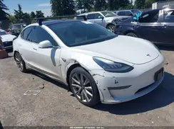 5YJ3E1EB6JF098114 2018 TESLA MODEL 3