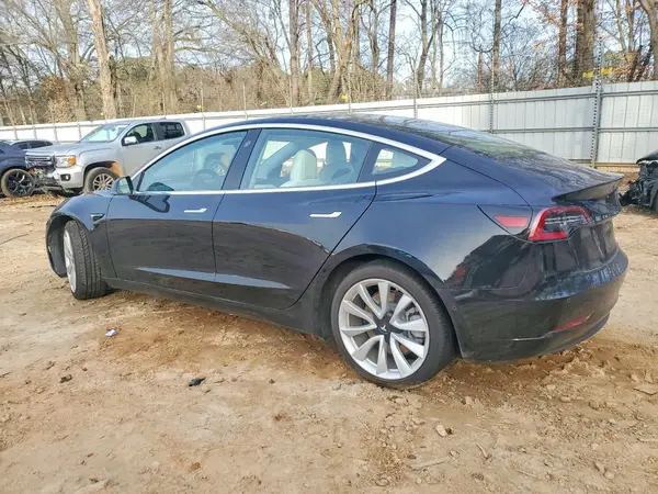 5YJ3E1EB6JF100377 2018 TESLA MODEL 3 - Image 2