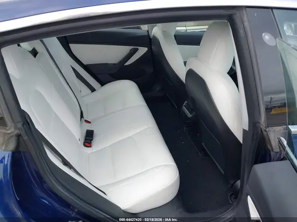 5YJ3E1EB6JF101044 2018 TESLA MODEL 3 - Image 8