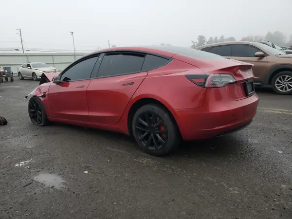 5YJ3E1EB6JF104932 2018 TESLA MODEL 3 - Image 2