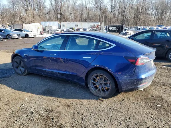 5YJ3E1EB6JF105353 2018 TESLA MODEL 3 - Image 2