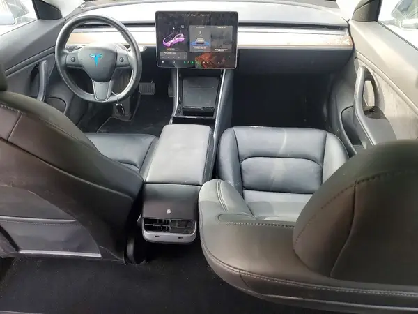 5YJ3E1EB6JF105353 2018 TESLA MODEL 3 - Image 8