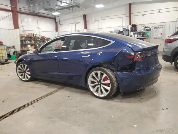 5YJ3E1EB6JF106292 2018 TESLA MODEL 3 - Image 2