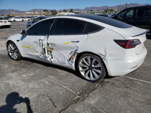 5YJ3E1EB6JF106549 2018 TESLA MODEL 3 - Image 2