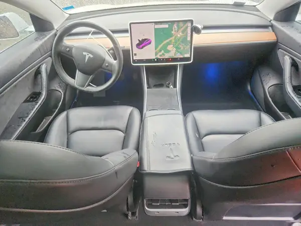 5YJ3E1EB6JF108608 2018 TESLA MODEL 3 - Image 8