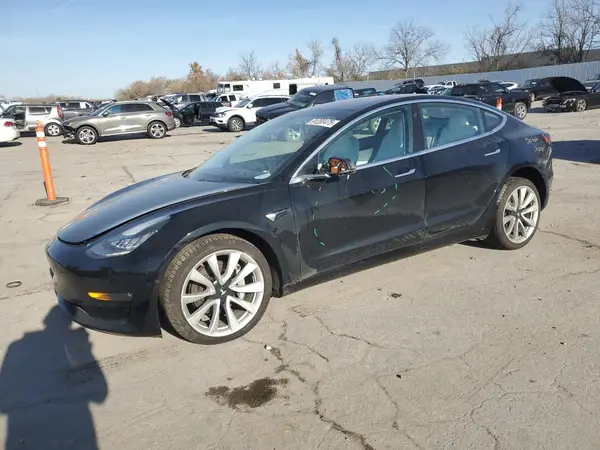 5YJ3E1EB6JF111783 2018 TESLA MODEL 3 - Image 1