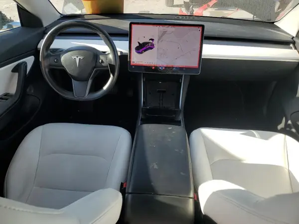 5YJ3E1EB6JF111783 2018 TESLA MODEL 3 - Image 8
