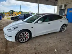 5YJ3E1EB6JF112240 2018 TESLA MODEL 3