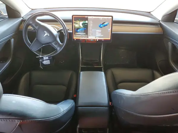 5YJ3E1EB6JF114862 2018 TESLA MODEL 3 - Image 8