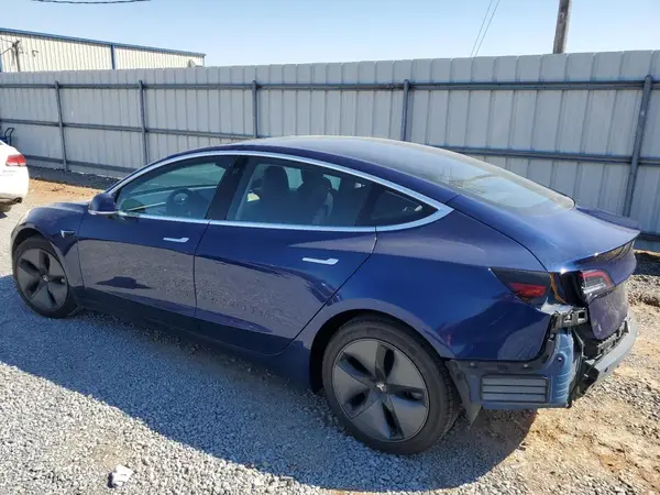 5YJ3E1EB6JF115266 2018 TESLA MODEL 3 - Image 2