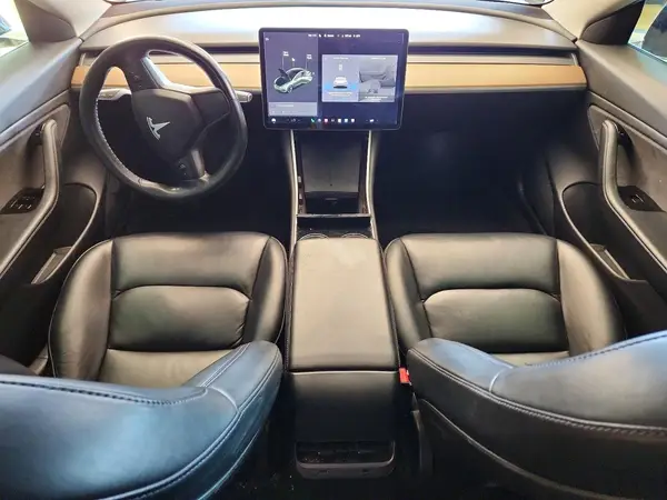 5YJ3E1EB6JF116823 2018 TESLA MODEL 3 - Image 8