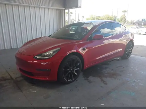 5YJ3E1EB6JF117213 2018 TESLA MODEL 3 - Image 2