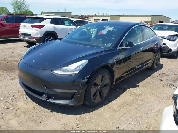 5YJ3E1EB6JF118880 2018 TESLA MODEL 3 - Image 2
