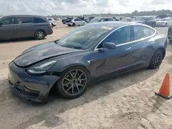 5YJ3E1EB6JF119253 2018 TESLA MODEL 3