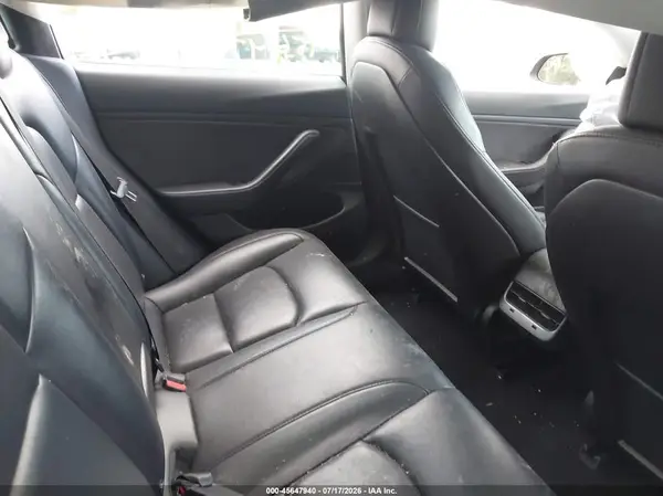 5YJ3E1EB6JF119463 2018 TESLA MODEL 3 - Image 8