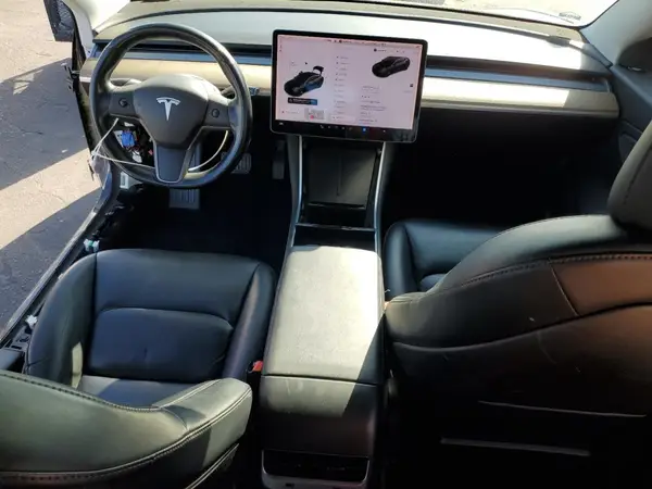 5YJ3E1EB6JF127188 2018 TESLA MODEL 3 - Image 8