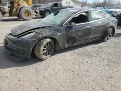 5YJ3E1EB6JF127868 2018 TESLA MODEL 3