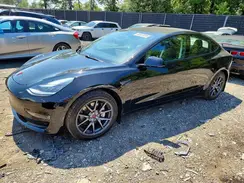 5YJ3E1EB6JF128082 2018 TESLA MODEL 3