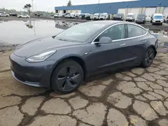 5YJ3E1EB6JF128471 2018 TESLA MODEL 3