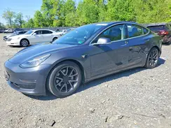 5YJ3E1EB6JF129040 2018 TESLA MODEL 3