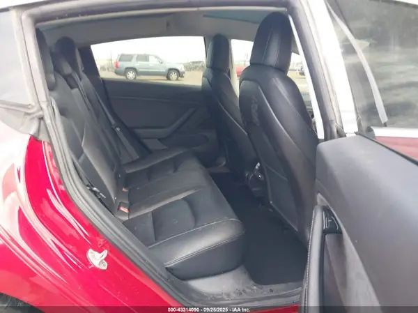 5YJ3E1EB6JF129801 2018 TESLA MODEL 3 - Image 8