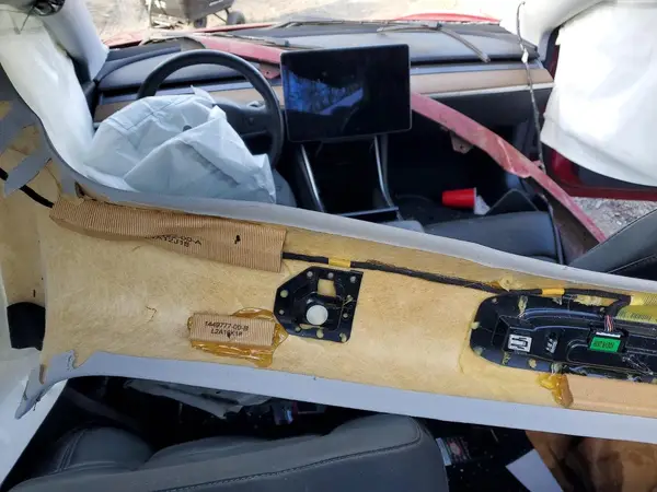 5YJ3E1EB6JF133699 2018 TESLA MODEL 3 - Image 8