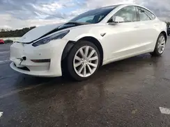 5YJ3E1EB6JF134741 2018 TESLA MODEL 3