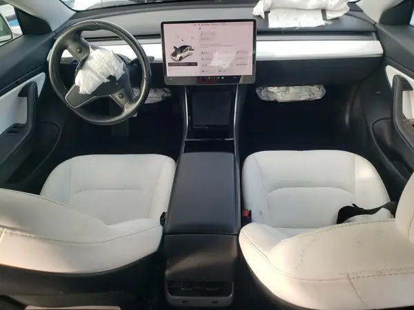 5YJ3E1EB6JF134741 2018 TESLA MODEL 3 - Image 8