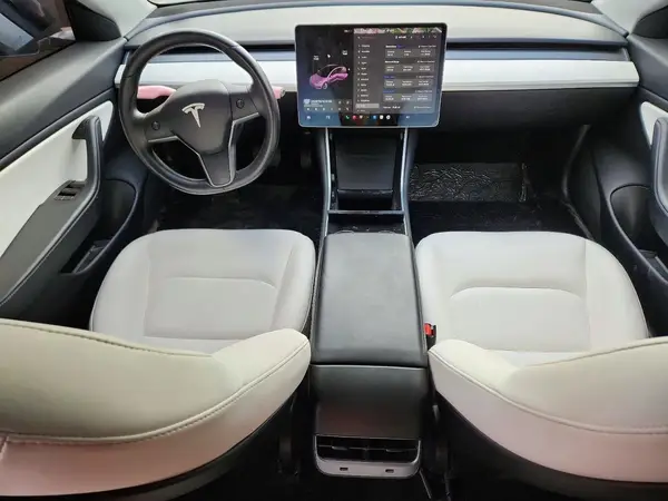 5YJ3E1EB6JF135761 2018 TESLA MODEL 3 - Image 8
