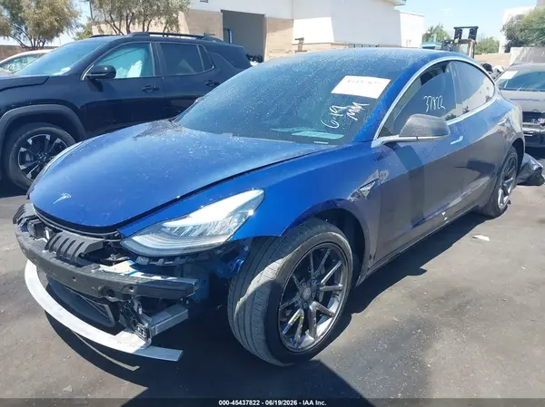 5YJ3E1EB6JF136022 2018 TESLA MODEL 3 - Image 2