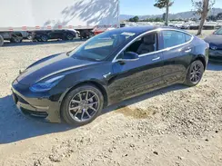5YJ3E1EB6JF144184 2018 TESLA MODEL 3