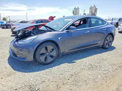 5YJ3E1EB6JF144637 2018 TESLA MODEL 3