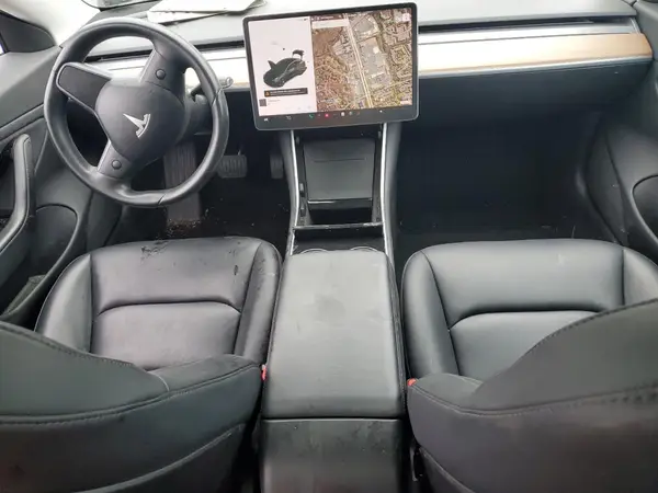 5YJ3E1EB6JF150261 2018 TESLA MODEL 3 - Image 8