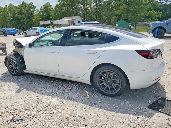 5YJ3E1EB6JF178948 2018 TESLA MODEL 3 - Image 2