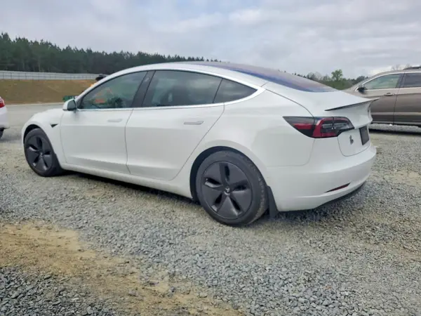 5YJ3E1EB6JF178982 2018 TESLA MODEL 3 - Image 2
