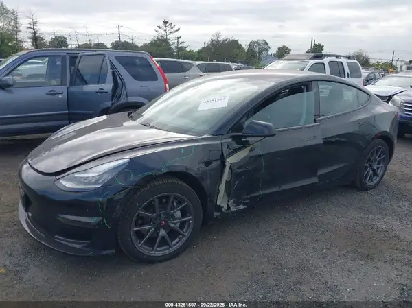 5YJ3E1EB6JF179842 2018 TESLA MODEL 3 - Image 2