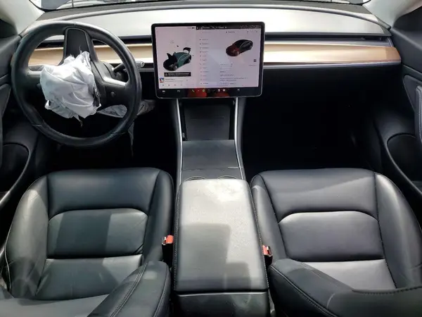 5YJ3E1EB6JF184636 2018 TESLA MODEL 3 - Image 8