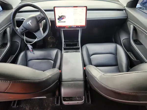 5YJ3E1EB6JF185477 2018 TESLA MODEL 3 - Image 8