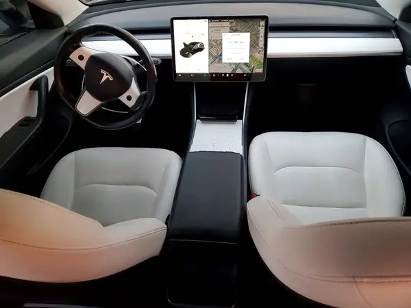 5YJ3E1EB6JF188282 2018 TESLA MODEL 3 - Image 8