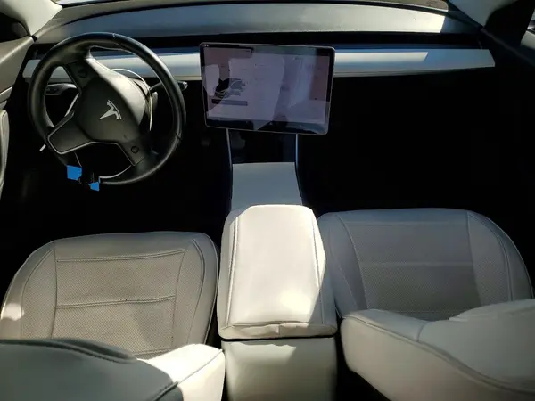 5YJ3E1EB6KF150486 2019 TESLA MODEL 3 - Image 8