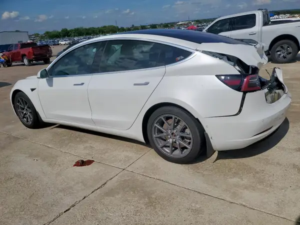 5YJ3E1EB6KF151055 2019 TESLA MODEL 3 - Image 2