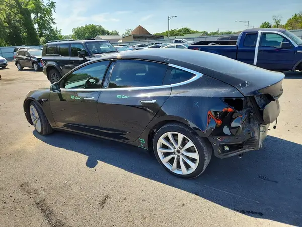 5YJ3E1EB6KF191894 2019 TESLA MODEL 3 - Image 2