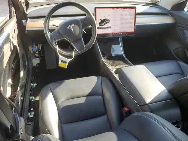 5YJ3E1EB6KF192155 2019 TESLA MODEL 3 - Image 8